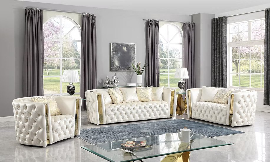 LUXURY LIVING ROOM IN HOUSTON